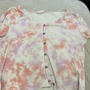 Comfy crop top button up